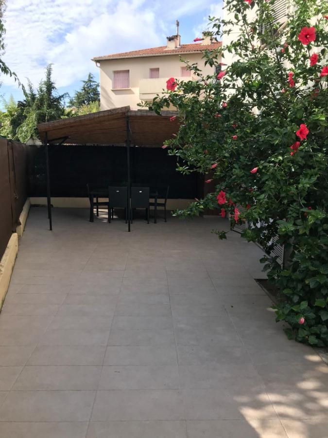 Apartmán Sleep In Antibes City Center Exteriér fotografie