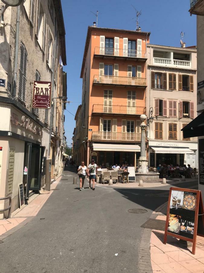 Apartmán Sleep In Antibes City Center Exteriér fotografie